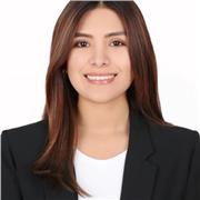 Hablante nativo de español, imparte clases a todo público.